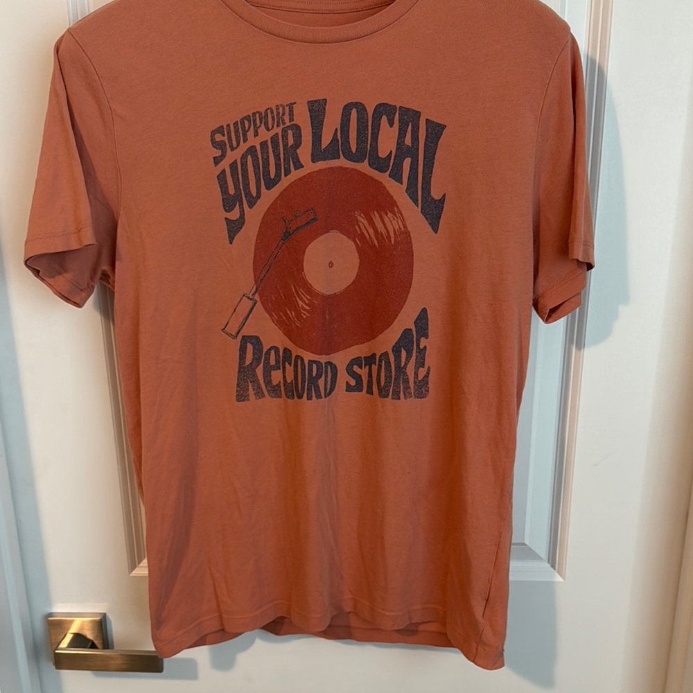 Old Navy Orange Graphic Tee - Support Your Local Record Store